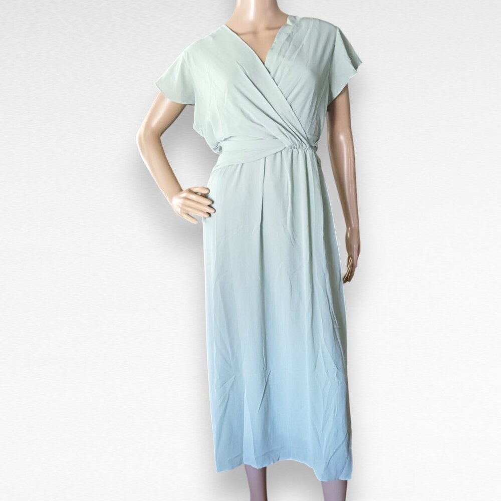 NWT Light Green Dress - Picture 2 of 9